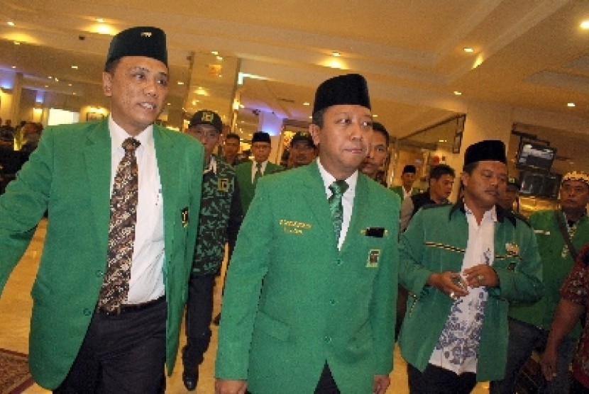   Ketua Umum PP versi Muktamar Surabaya Muhammad Romahurmuziy menghadiri Musyawarah Wilayah VII PPP di Medan, Sabtu (25/4).