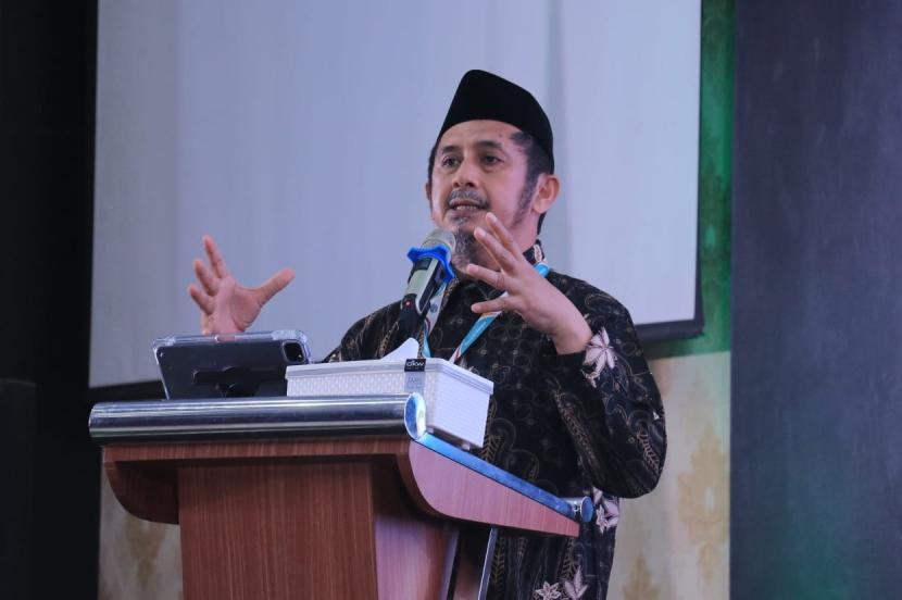 Ketua Umum Wahdah Islamiyah Ustaz Zaitun Rasmin