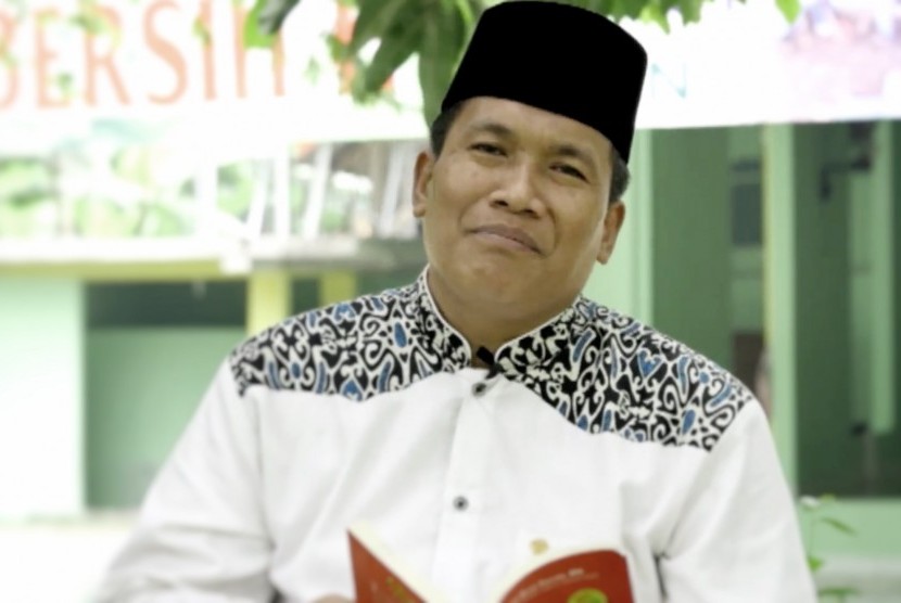 Ketua Yayasan Dinamika Umat, Ustaz Hasan Basri Tanjung