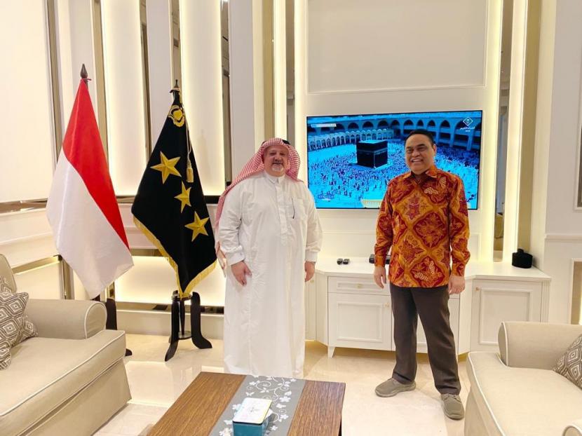 Ketua Yayasan Indonesia Mengaji (YIM) Komjen (Purn) Syafruddin menerima kunjungan Duta Besar Kerajaan Arab Saudi untuk Indonesia Syekh Essam bin Abed Al-Thaqafi. 