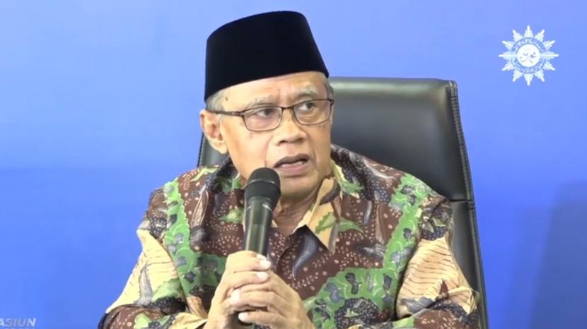Ketum PP Muhammadiyah, Prof Dr. Haedar Nashir. Haedar Nashir mengajak seluruh pihak untuk merenungkan kembali untuk menciptakan Pemilu sebagai proses demokrasi yang bermakna