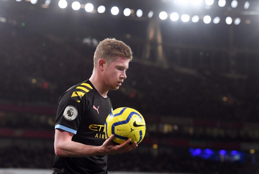 Kevin de Bruyne tampil gemilang saat membantu Manchester City mengubur tuan rumah Arsenal dengan skor 3-0 dalam laga pekan ke-17 Liga Inggris di Stadion Emirates, London, Ahad waktu setempat (Senin WIB).