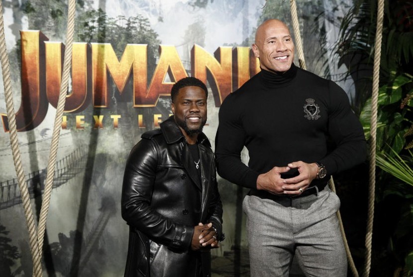 Kevin Hart dan Dwayne The Rock Johnson, bintang Jumanji: The Next Level.