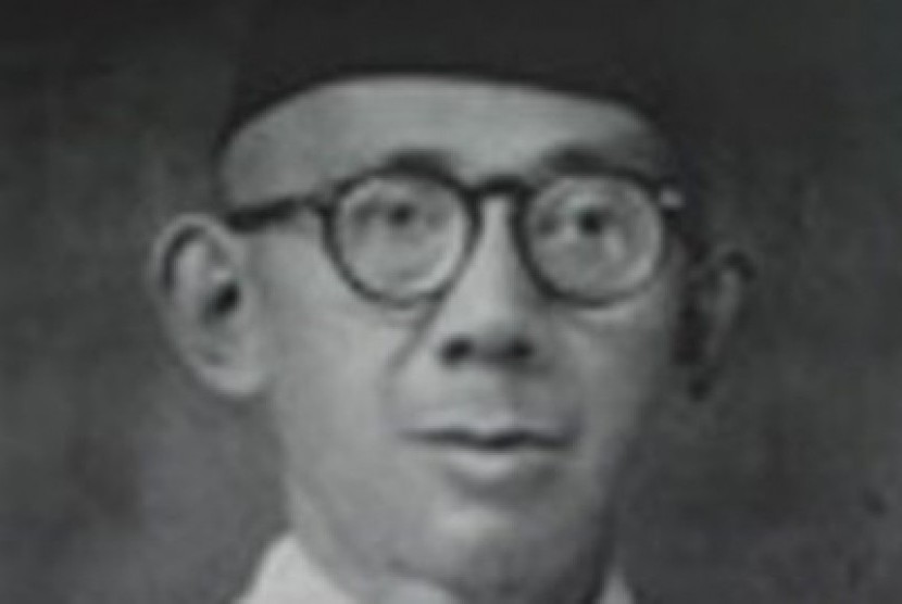 KH Ahmad Badawi.