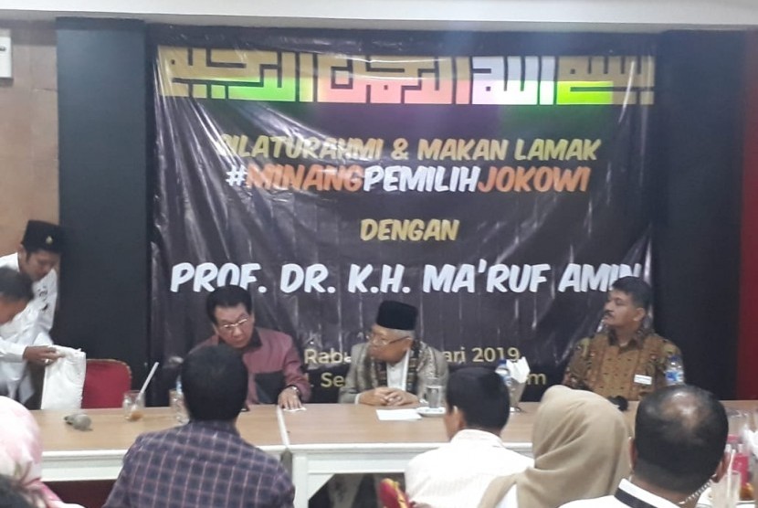 KH Ma'ruf Amin saat bersilaturahmi bersama orang Minang perantauan di Jakarta, Selasa (6/2).