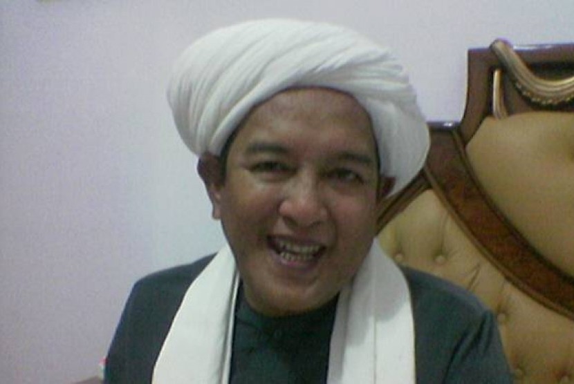 KH Zaini Ghani.