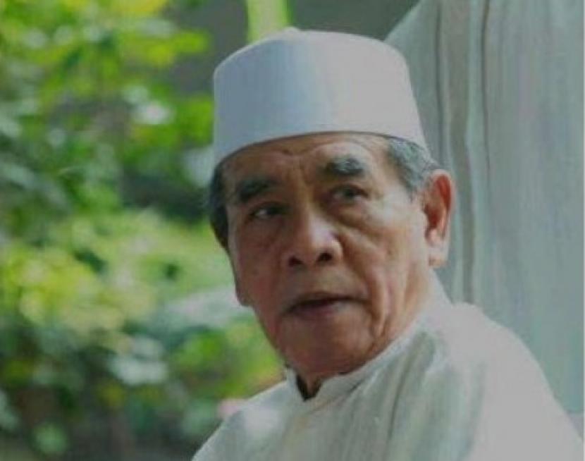 KH Zainuddin Djazuli dikenal sebagai ulama senior di Jawa Timur