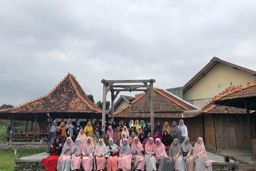 Khadijah Community Yogyakarta.