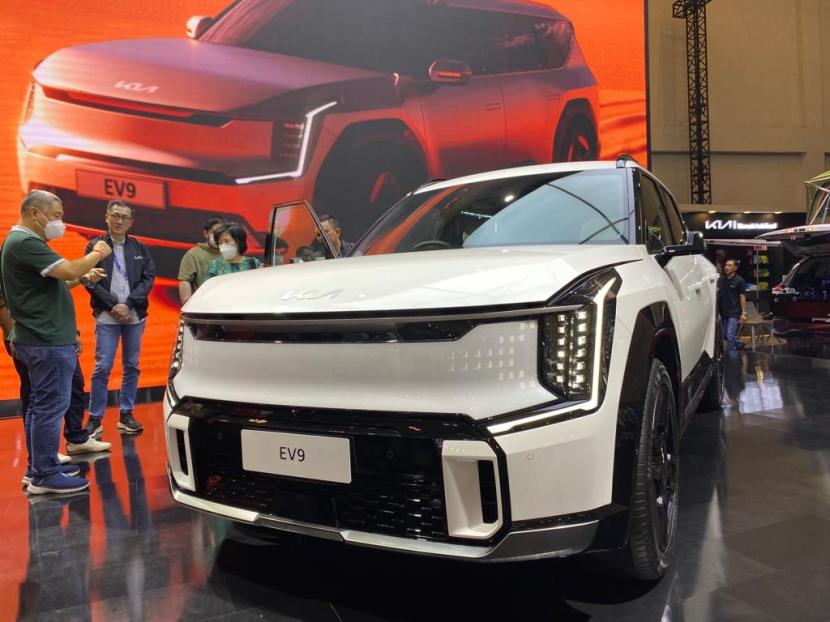 Kia meluncurkan SUV Listrik EV9 GT-Line di arena GIIAS 2023, Agustus lalu. Kia menjadi produsen mobil terbesar media di Korea Selatan.