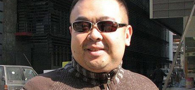 Kim Jong Nam, salah satu anak dari mantan pemimpin tertinggi Korea Utara, Kim Jong ill yang wafat tahun lalu