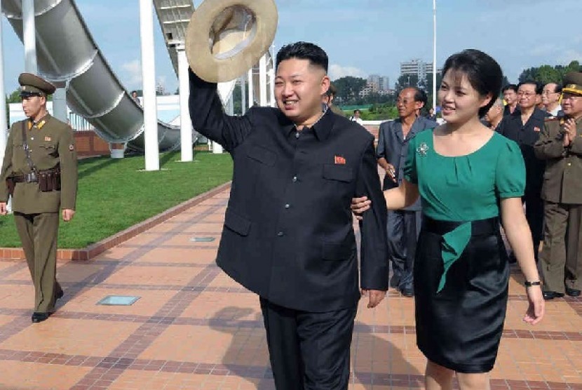 Kim Jong un dan istrinya 