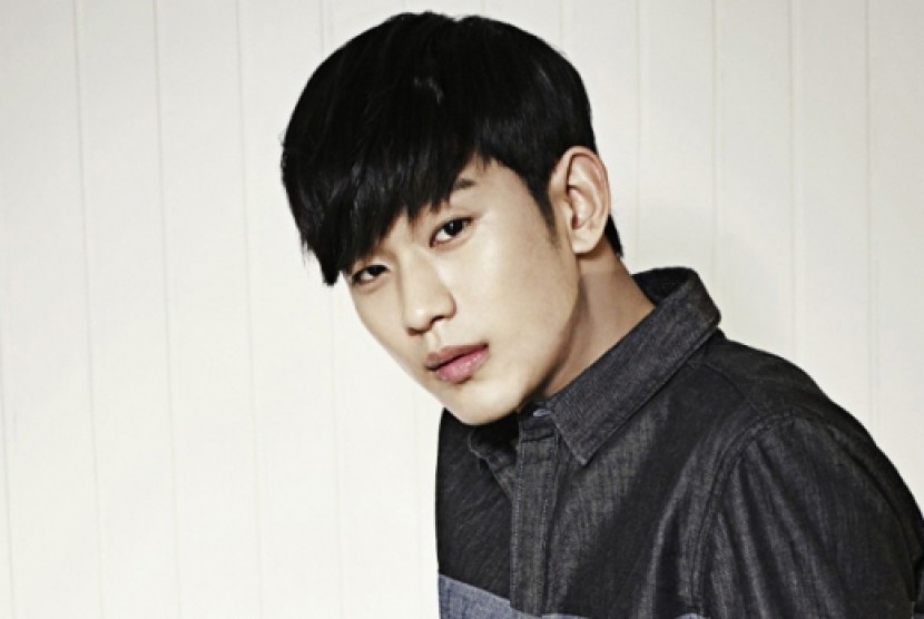 Kim Soo Hyun