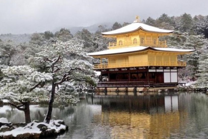 Kinkakuji Temple