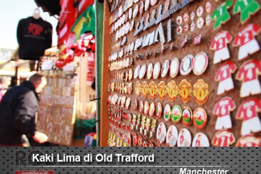 Kios Kaki Lima di Old Trafford, Manchester, Inggris