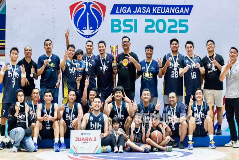 Kiprah pegawai bank bjb yang tergabung dalam bjb CLUB meraih berbagai prestasi di ajang olahraga antar perusahaan berskala regional, nasional maupun internasional.