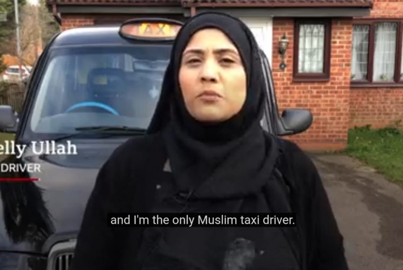 Kisah Sopir Taksi Muslimah Satu-satunya di Corby Inggris, Shelly Ullah.
