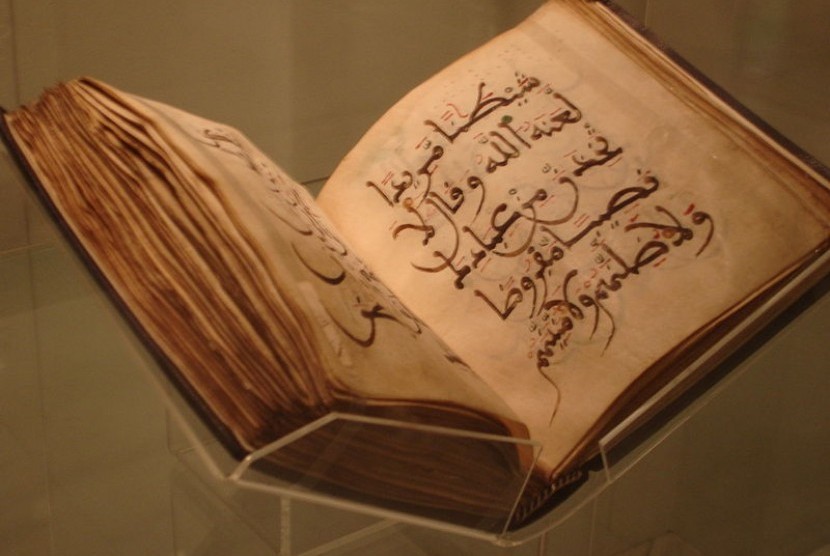 Kitab fiqih (ilustrasi).