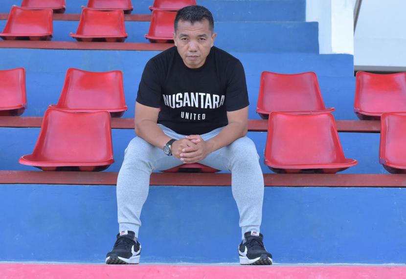 Klub Liga 2 2023/2024 Nusantara United FC (NUFC) mengumumkan penunjukan Rasiman sebagai pelatih kepala baru untuk mengarungi musim 2023/2024. 