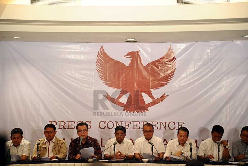 Koalisi Merah Putih menanggapi keputusan Mahkamah Konstitusi di Jakarta Kamis (21/8)