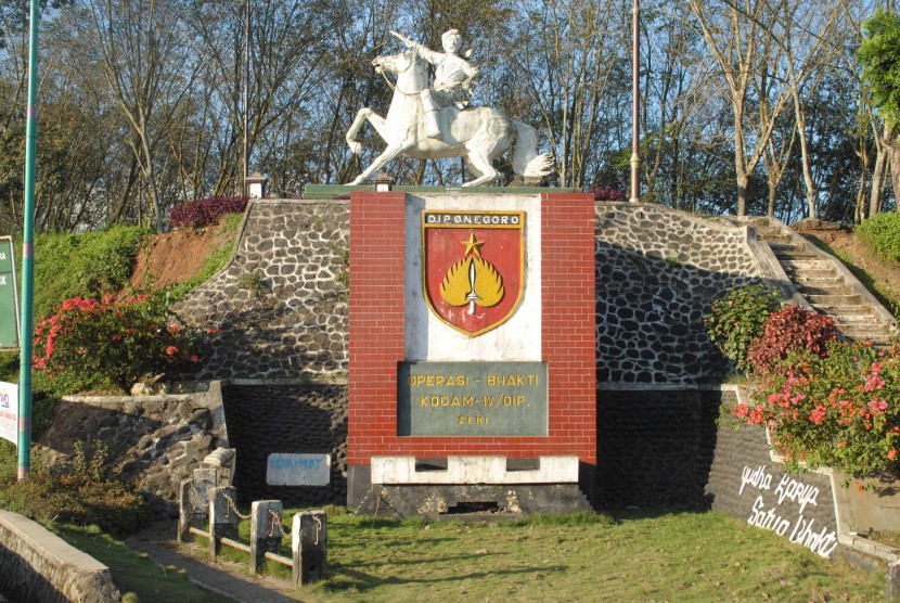 Kodam IV/ Diponegoro