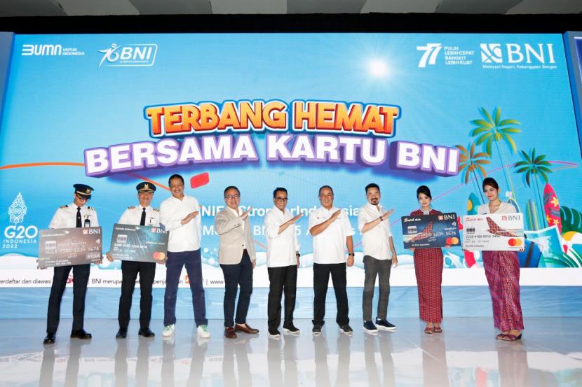  Kolaborasi kreatif PT Bank Negara Indonesia (Persero) Tbk., Garuda Indonesia, dan Lion Air Group diyakini akan membantu menormalkan harga tiket pesawat di tahun ini. 