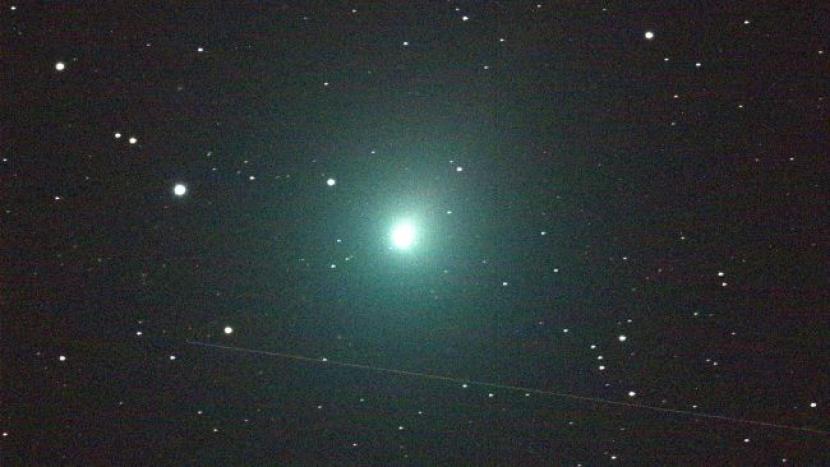 Komet ATLAS saat melintas pada Desember 2018.