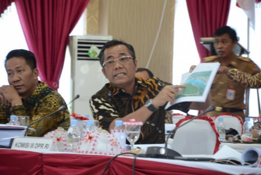Komisi III minta KY periksa Ketua PN Banggai.