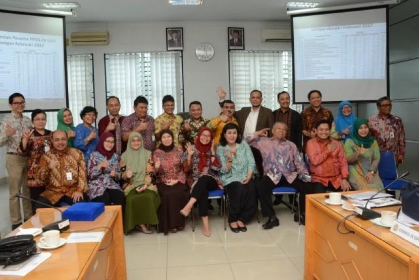  Komisi IX DPR RI meninjau Universitas Sumatera Utara (USU) di Medan, Sumatera Utara, Jumat (24/3). 