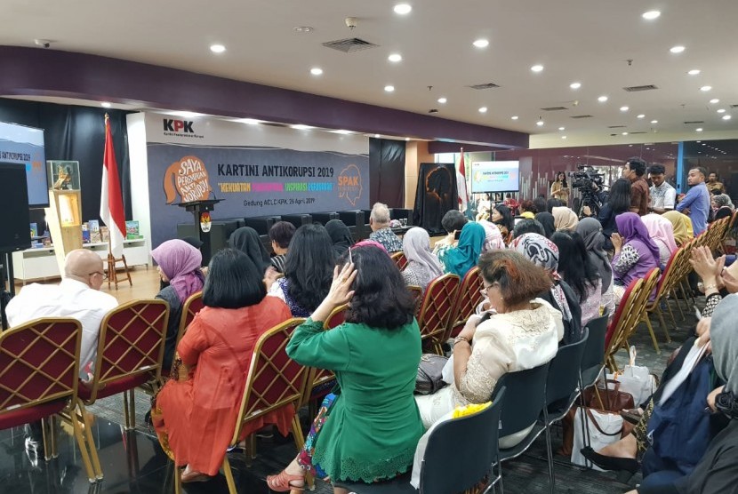 Komisi Pemberantasan Korupsi (KPK) dan Kementerian Perhubungan berpartisipasi dalam kegiatan Kartini Antikorupsi 2019 dan Gerakan Saya Perempuan Anti Korupsi (SPAK) Indonesia di Auditorium ACLC KPK Jakarta, kemarin (26/4).