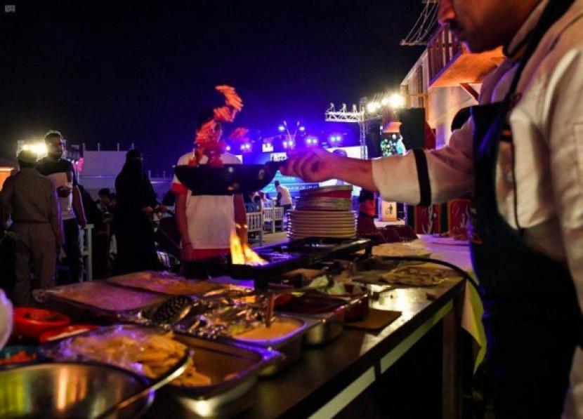 Komisi Seni Kuliner Arab Saudi akan menyelenggarakan edisi kedua festival Saudi Feast Food di Riyadh, Selasa (13/12/2022). Festival ini direncanakan akan berlangsung hingga 29 Desember 2022.