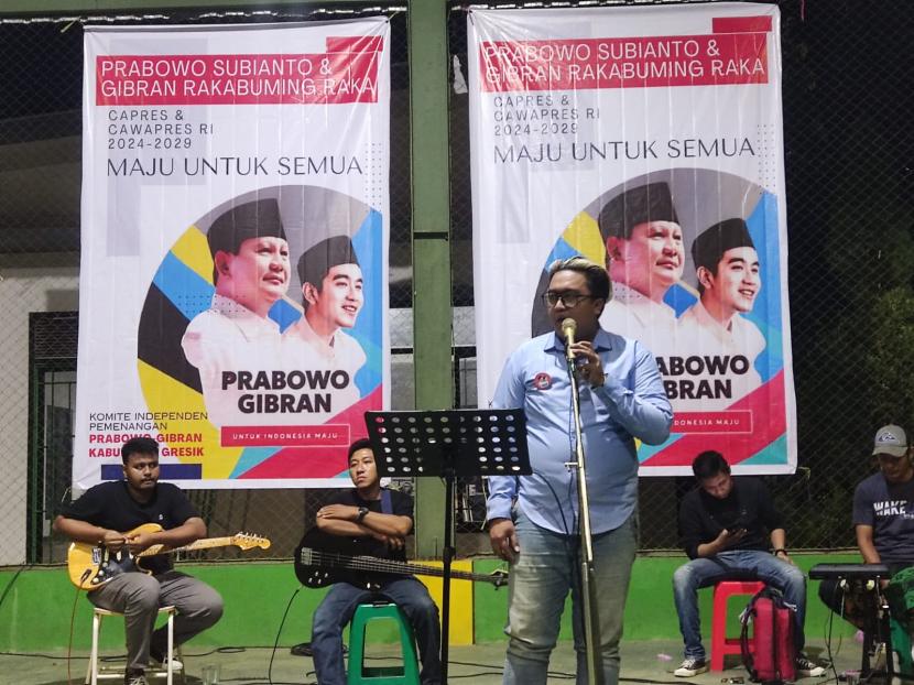 Komite Independen Pemenangan Prabowo-Gibran Kabupaten Gresik sekaligus peluncuran jingle resmi, di Sport Center Wonokerto, Gresik, Jawa Timur, Senin (6/11/2023). 