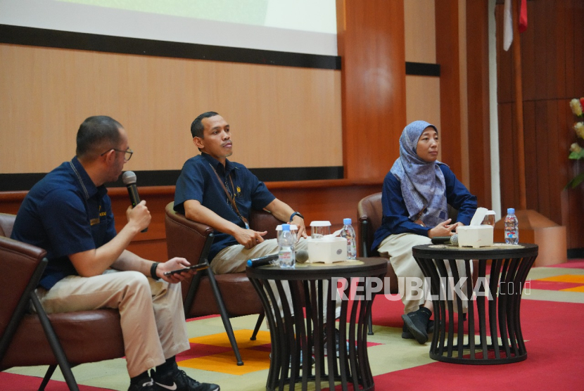 Komite Nasional Ekonomi dan Keuangan Syariah (KNEKS) bekerja sama dengan Direktorat Jenderal Perbendaharaan (DJPb) Kementerian Keuangan, serta sejumlah bank syariah penyalur gaji selenggarakan kegiatan bertajuk “Syariah Inspirative Talk”