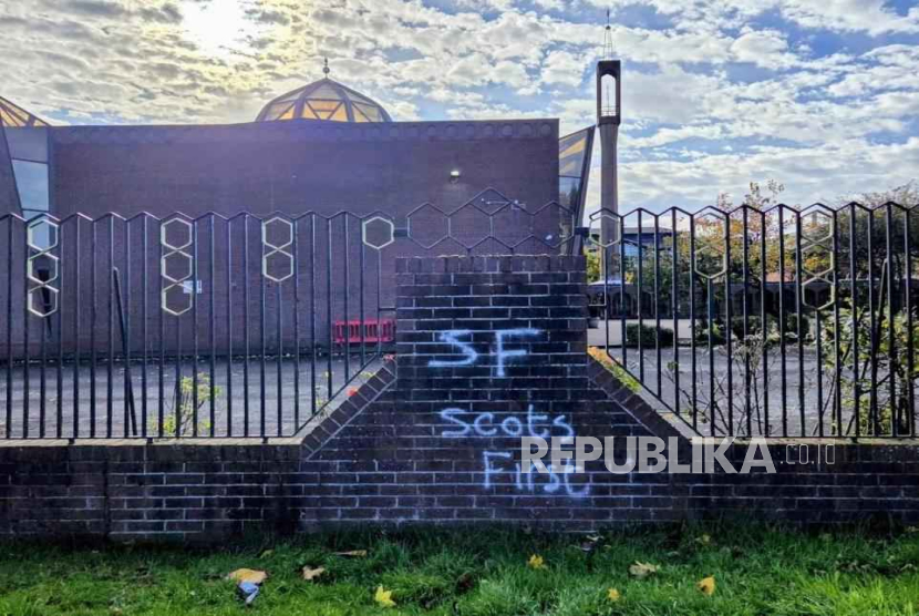 'Scot First' Vandalisme Menargetkan Masjid Terbesar di Skotlandia, Islamofobia Meresahkan