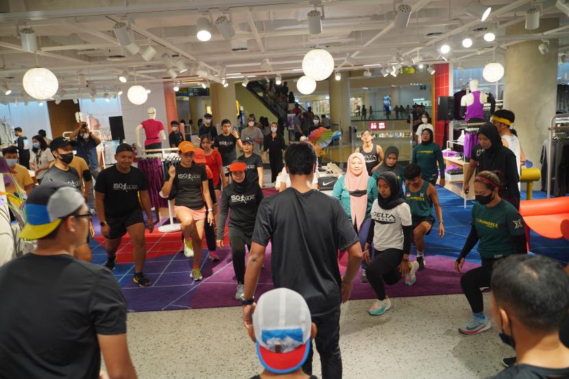 Komunitas olahraga di Nike by Tunjungan.