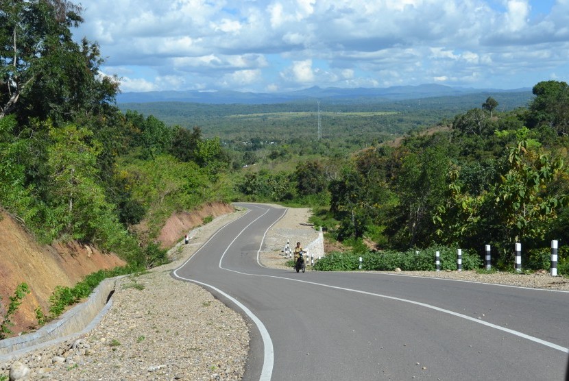 Kondisi jalan Kupang-Atambua