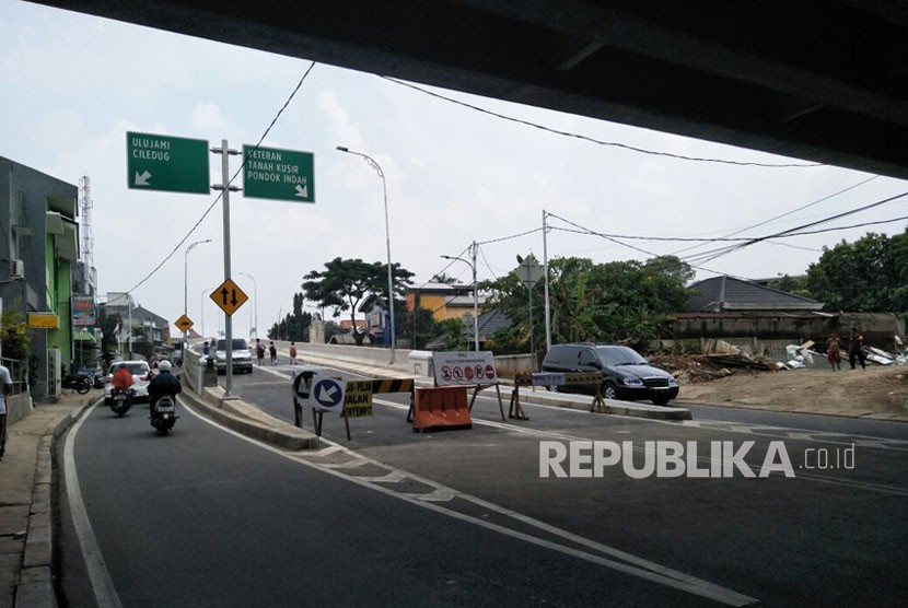  Kondisi Jalan Layang Bintaro Permai, Jakarta Selatan, Kamis (1/3). Jalan layang tersebut rencananya akan segera diresmikan pada Maret 2018.  