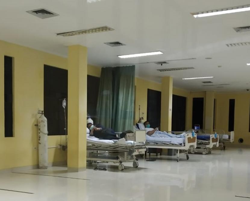 RSUP Fatmawati Tambah Tempat Tidur Pasien Covid-19. Kondisi kamar isolasi di RS Fatmawati, Jaksel. Ilustrasi