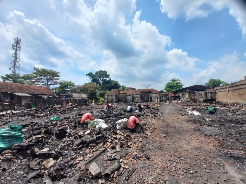 Kondisi Pasar Besi Cikurubuk, Kota Tasikmalaya, Senin (9/1/2023), yang dilanda kebakaran pada Rabu (4/1/2023).