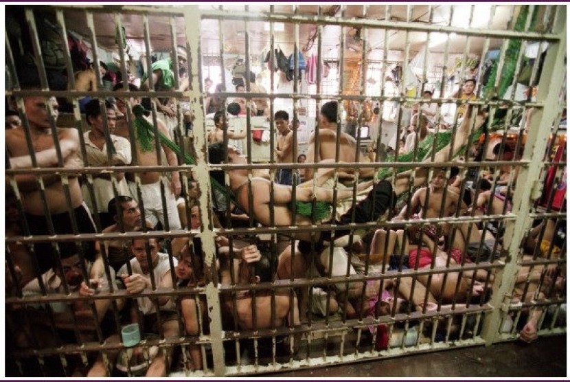 Kondisi penjara Filipina yang kelebihan penghuni. Ribuan narapidana Filipina dibebaskan antisipasi penularan Covid-19. Ilustrasi.