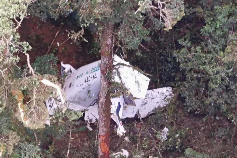 Kondisi pesawat Rimbun Air yang jatuh di Perbukitan Kampung Bilogai, Sugapa, Kabupaten Intan Jaya.