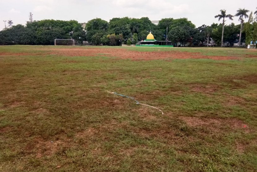 Kondisi terakhir Lapangan Multiguna Kota Bekasi, Sabtu (10/11). Dispora Kota Bekasi menyatakan akan menyulap lapangan tersebut seperti Lapangan Gasibu Bandung.  