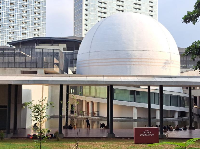 Kondisi terkini Planetarium dan Observatorium Jakarta di kawasan Taman Ismail Marzuki, Cikini, Jakarta Pusat.