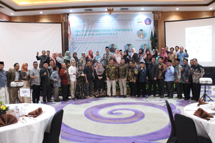 Konferensi internasional FSH UIN Syarif Hidayatullah Jakarta