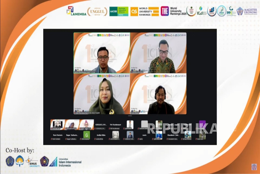 Konferensi Internasional pertama bertajuk The 1st International Conference on Development Economics and Sustainability (ICDES) yang diselenggarakan secara daring. 