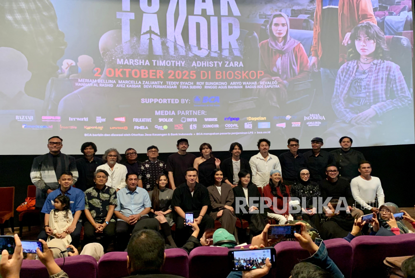 Konferensi pers film Tukar Takdir di Jakarta pada Kamis (25/9/2025).