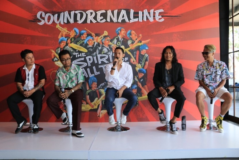 Konferensi pers kolaborasi musisi lintas genre dan generasi dalam Soundrenaline 2019 di Bali, Jumat.