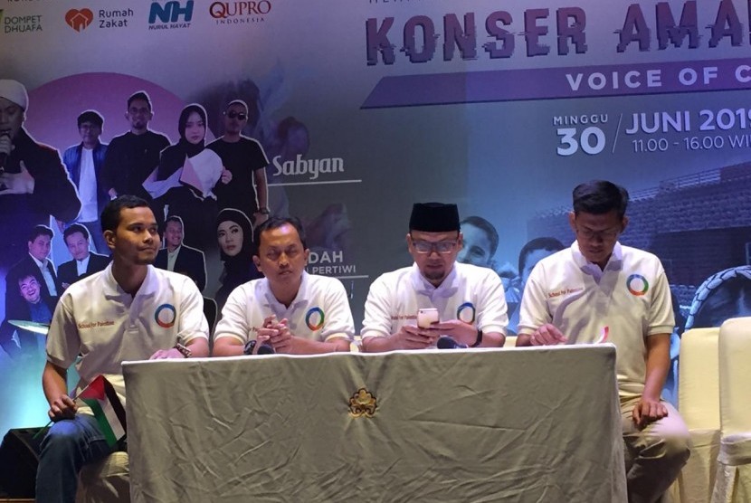 Konferensi pers Konser Amal Palestina di Balai Kartini, Ahad (30/6), memaparkan proses penggalangan dana untuk pembangunan sekolah di Jalur Gaza, Palestina. 