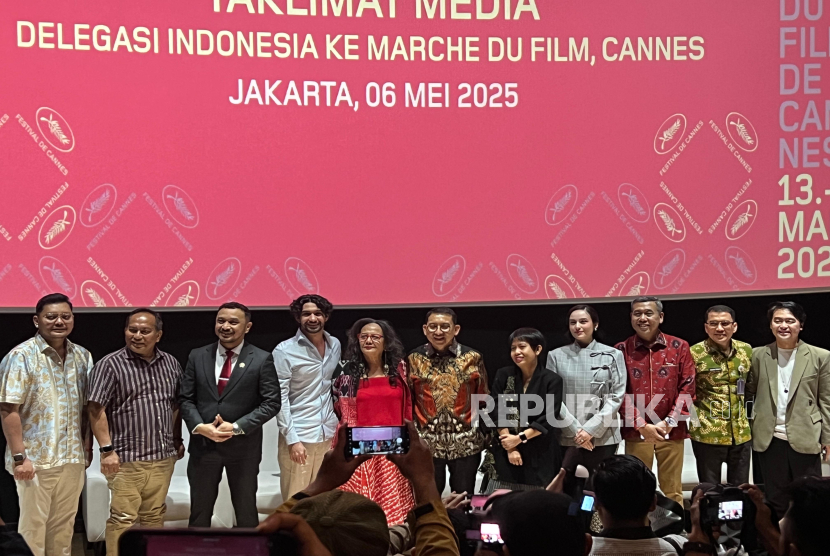 Konferensi pers partisipasi film Indonesia di Festival Film Internasional Cannes di Jakarta pada Selasa (6/5/2025).