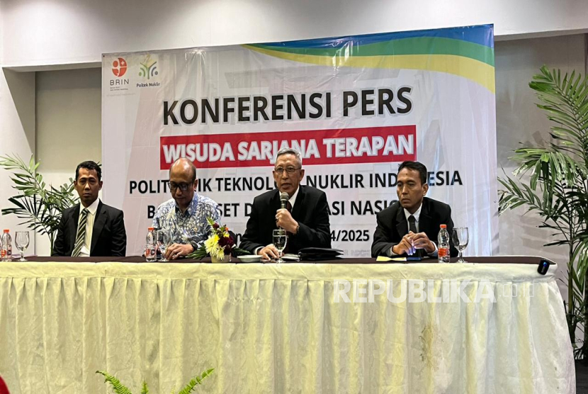 Poltek Nuklir BRIN Wisuda 74 Lulusan, Siap Jadi Garda Masa Depan Energi Nasional
