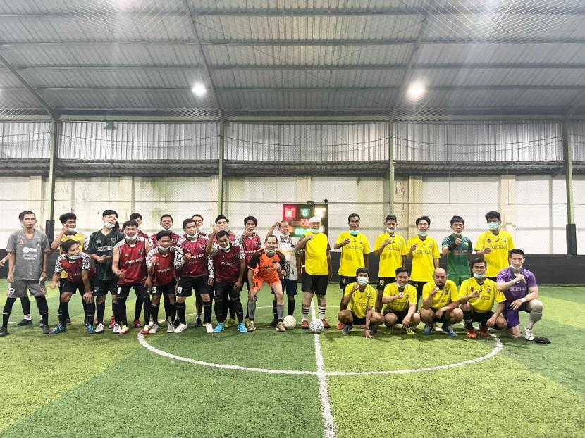 Konsistensi dan penampilan impresif tim Paman Birin mampu mengalahkan Sekumpul FC Martapura, dalam laga eksibisi di Lapangan  Futsal Jl. R. Suprapto Banjarmasin pada Sabtu malam (26/3/2022).